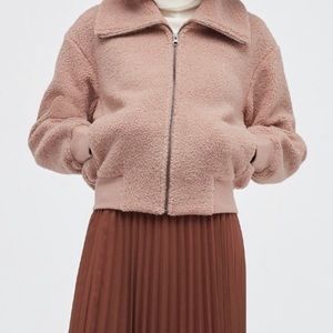 Uniqlo piled lined fleece jacket cropped zip